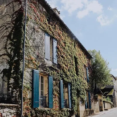 La Maison Bleue 住宿加早餐酒店 *