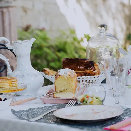 住宿加早餐酒店 La Maison Bleue