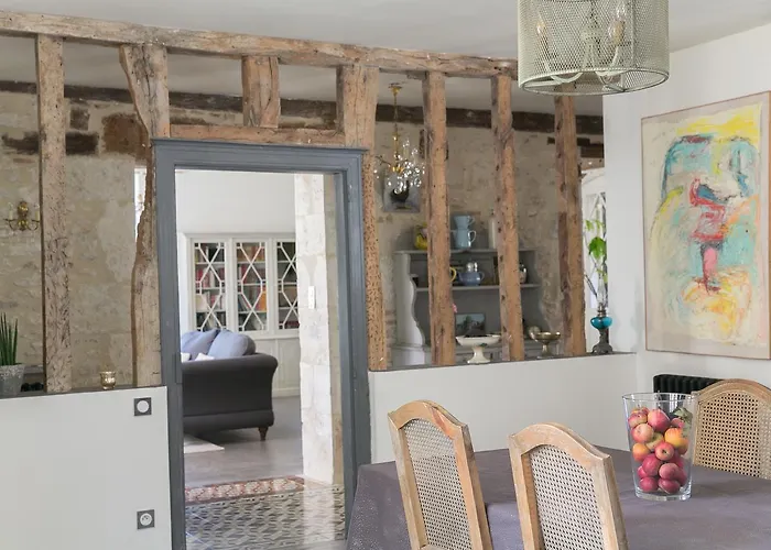 La Maison Bleue Bed & Breakfast Villeréal