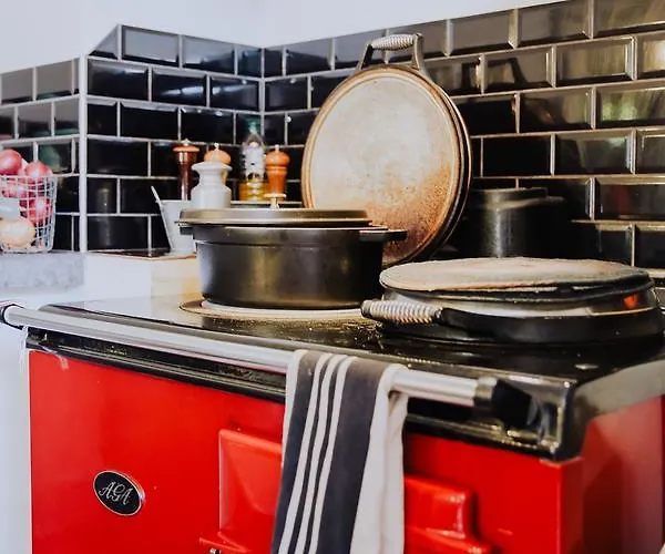 Bed & Breakfast La Maison Bleue *